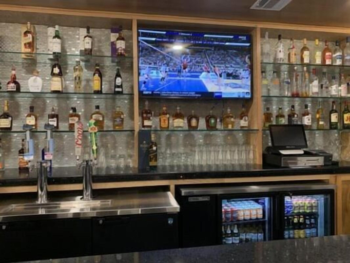 Food & Drinks 4, Hawthorn Extended Stay by Wyndham Odessa, Ector