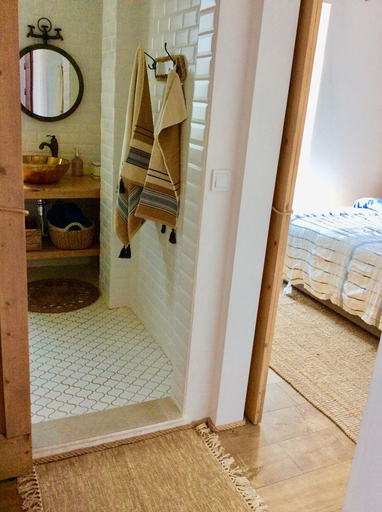 Bathroom 4, Casa de Oro Aparthotel, Sozopol