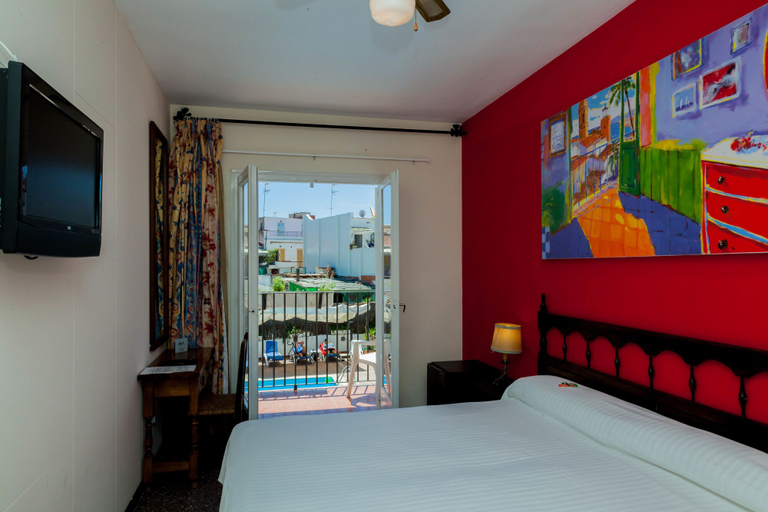 Bedroom 5, Hotel El Cid, Barcelona