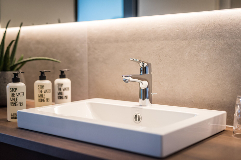 Bathroom 5, Hotel Melchior Park, Würzburg