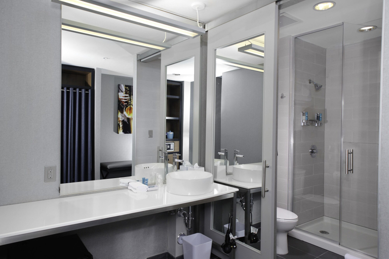 Bathroom 4, Aloft by Marriott Durham Downtown, Durham