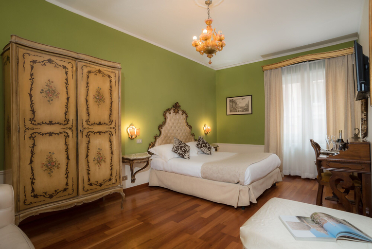 Sotto la Cupola Guest House, Rome