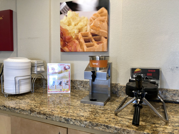 Food & Drinks 4, Comfort Suites Denver International Airport, Denver