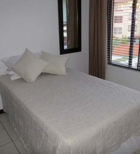 Bedroom 2, Modern Executive Penthouse All Amenities, City of Johannesburg