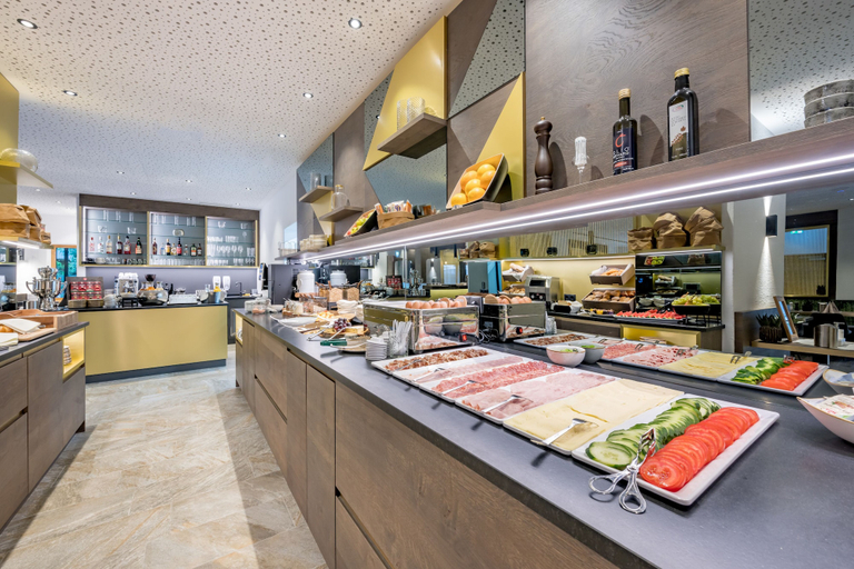 Food & Drinks 5, AlpenParks Chalet & Apartment Alpina Seefeld, Innsbruck Land