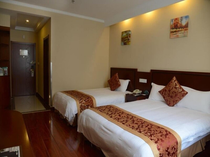 Bedroom 2, GreenTree Inn Huangshan Tunxi Old Street Hotel, Huangshan