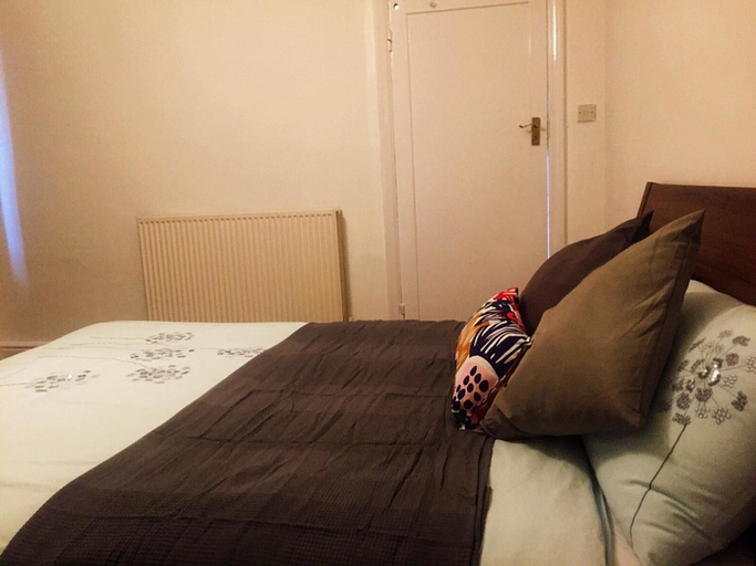 Bedroom 2, North London Cottage, London