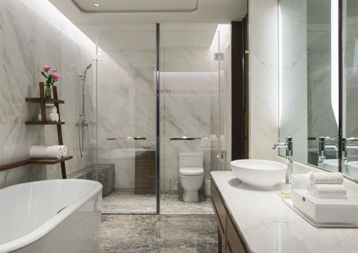 Bathroom 5, Renaissance Xi'an Hotel, Xi'an