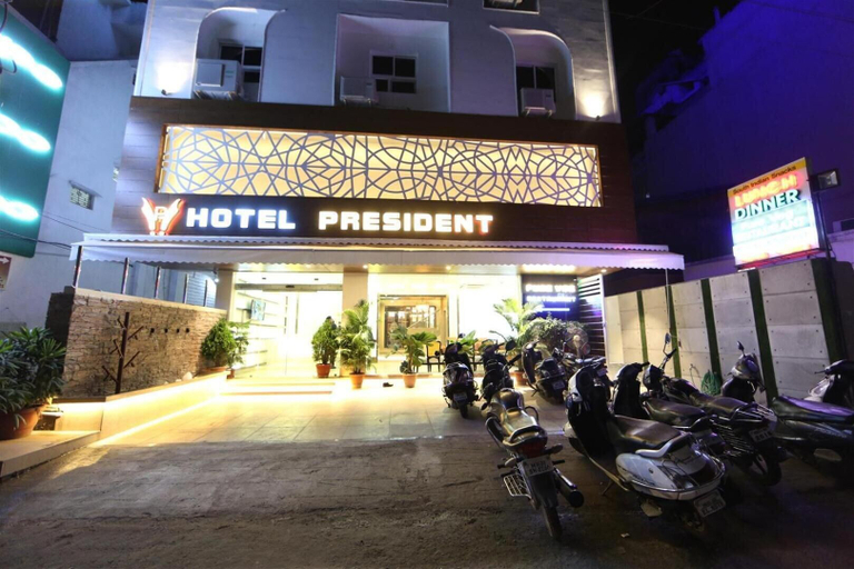 Exterior & Views 2, Hotel President, Nagpur