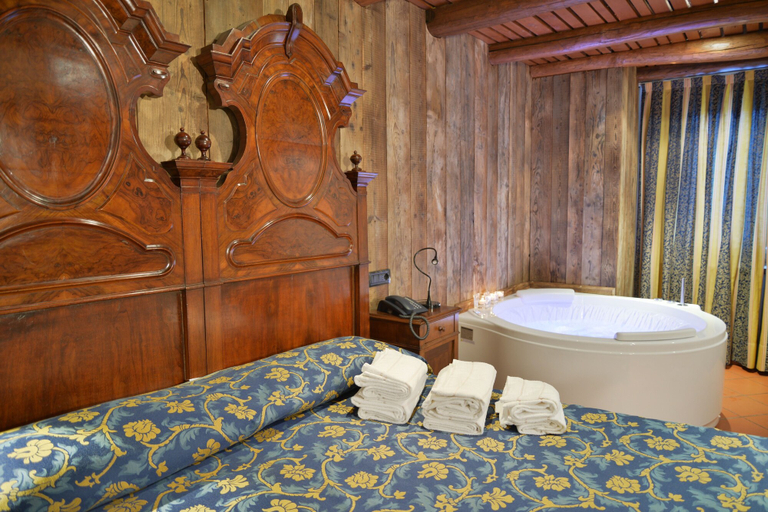 Bedroom 5, La Brace Hotel & Restaurant, Sondrio