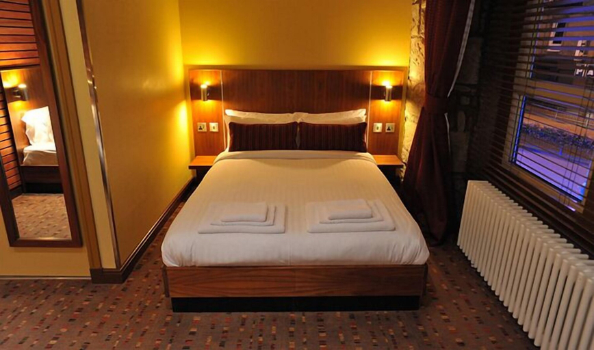 Bedroom 4, The Commercial Hotel, North Lanarkshire