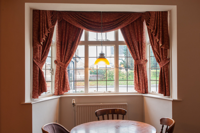 Others 5, Crown, Droitwich by Marston's Inns, Worcestershire