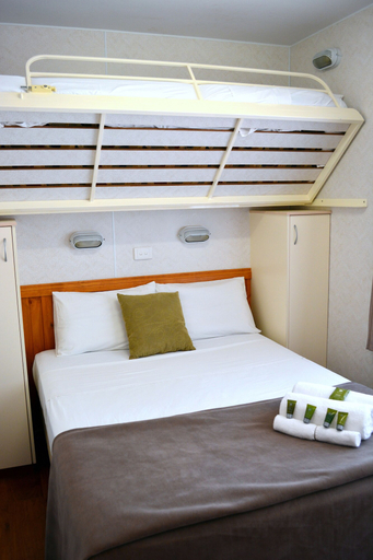 Bedroom 3, Nitmiluk Cabins, Nyirranggulung Mardrulk Ngadberre