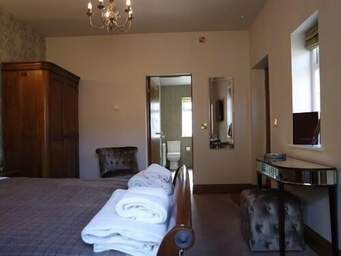 Bedroom 3, The Lamb Inn, Derbyshire