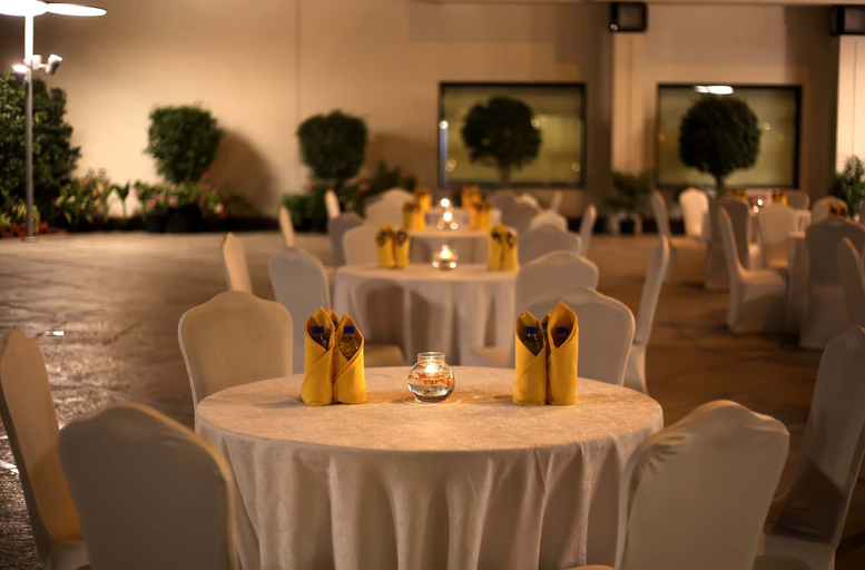 Food & Drinks 4, Greenpark Hyderabad, Hyderabad