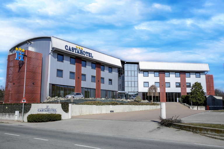 Exterior & Views 3, Casta Hotel, Cuneo