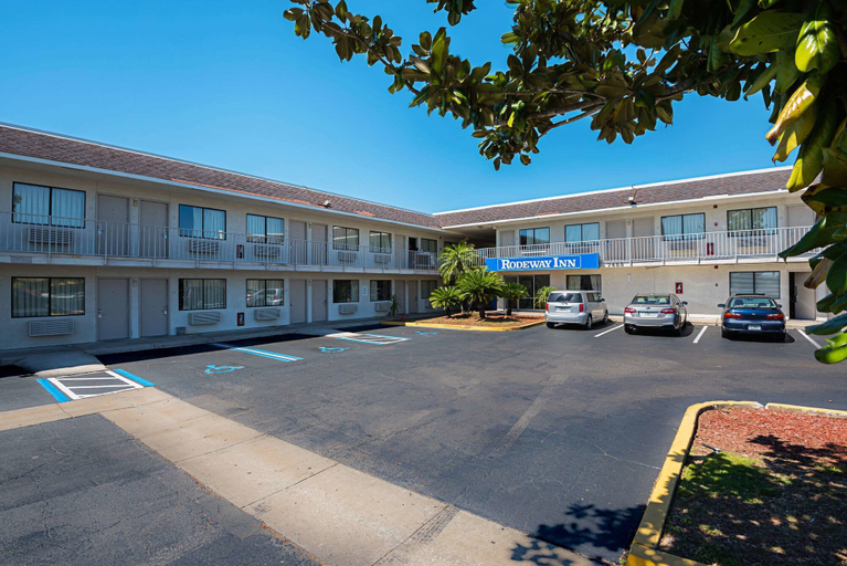 Exterior & Views 2, Rodeway Inn Kissimmee Maingate West, Osceola