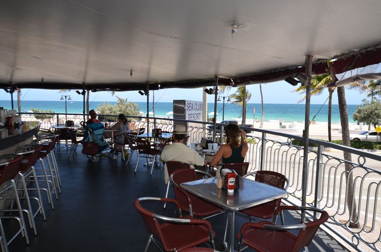 Food & Drinks 5, Sea Club Resort, Broward