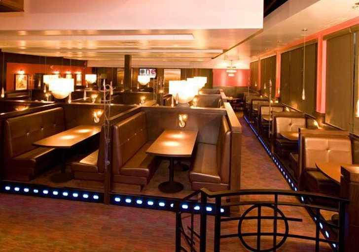 Food & Drinks 5, Woodlands Inn & Suites, Northern Rockies