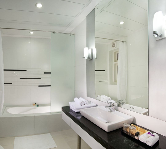 Bathroom 3, Sapphire Suites, Kolkata