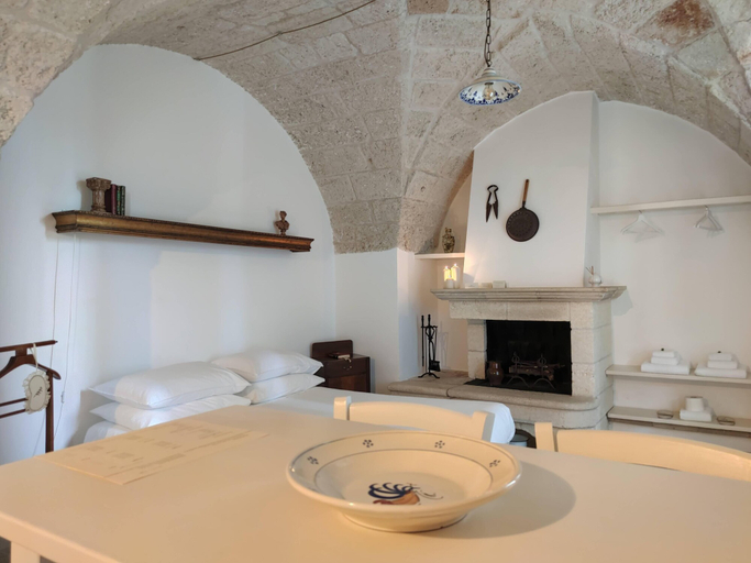 Others 5, Masseria La Foggia, Brindisi