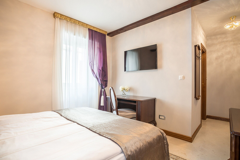 Bedroom 3, Splendida Palace, Split