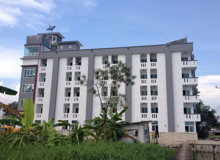 Exterior & Views 2, At Ease Hotel Suvarnabhumi, Bang Plee