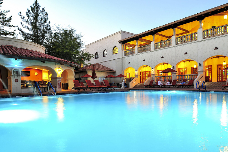 Exterior & Views 1, Los Abrigados Resort and Spa, Coconino