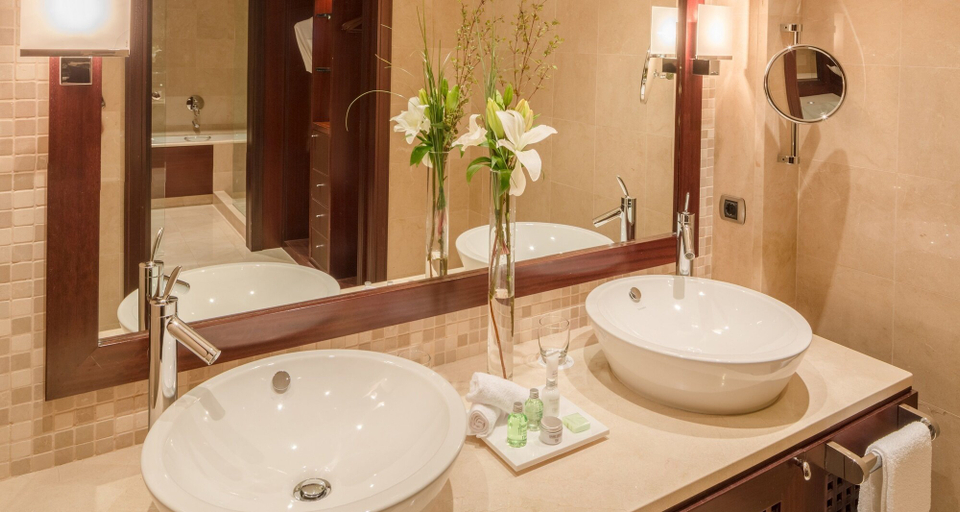 Bathroom 5, Hotel NH Collection A Coruña Finisterre, A Coruña