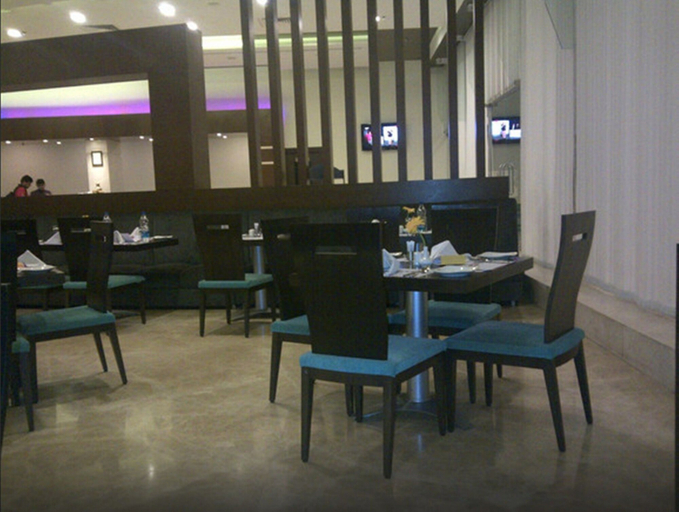 Food & Drinks 5, Royal Orchid Central, Shimoga