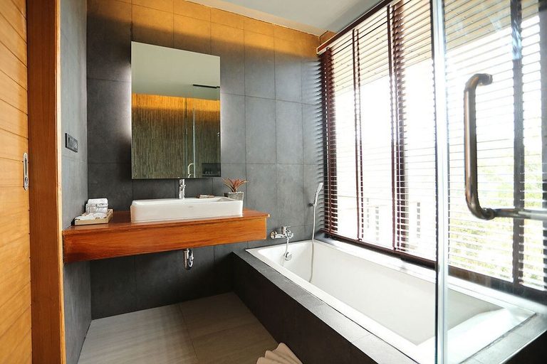 Bathroom 4, THE PAZ KHAO YAI, Pak Chong