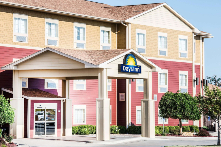 Exterior & Views, Days Inn by Wyndham Ellis, Ellis
