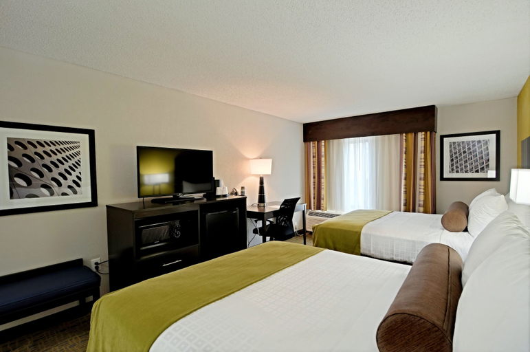 Bedroom 2, Best Western Plus Hanes Mall Hotel, Forsyth