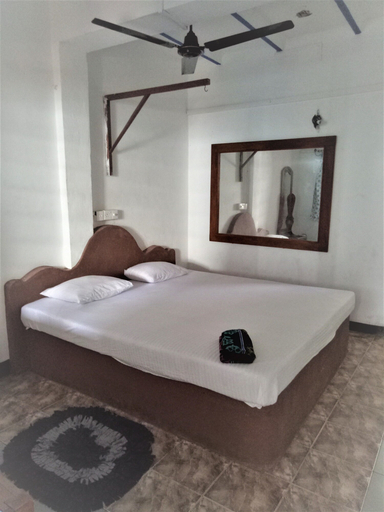 Bedroom 3, Hansa Surf Hotel, Hikkaduwa