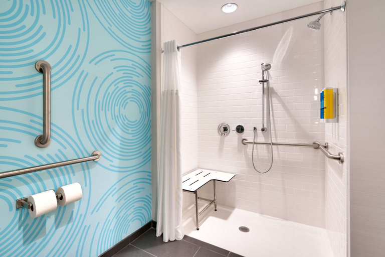 Bathroom 4, Tru By Hilton St George, UT, Washington