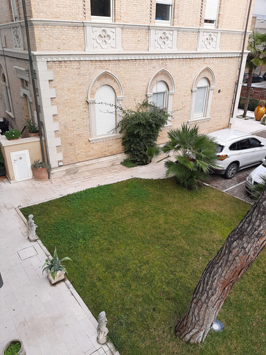 Exterior & Views 2, Hotel Chiaraluna, Macerata