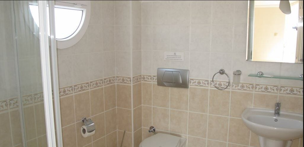 Bathroom 3, Villa AQ28 by JoyLettings, Fethiye