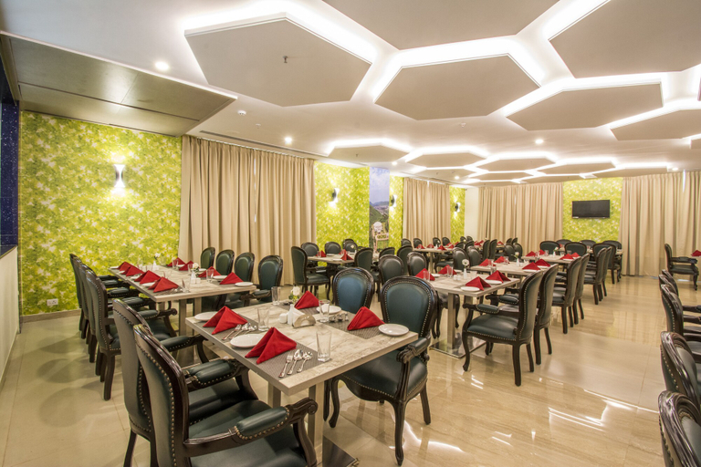Food & Drinks 5, Mantris Hotel, Visakhapatnam