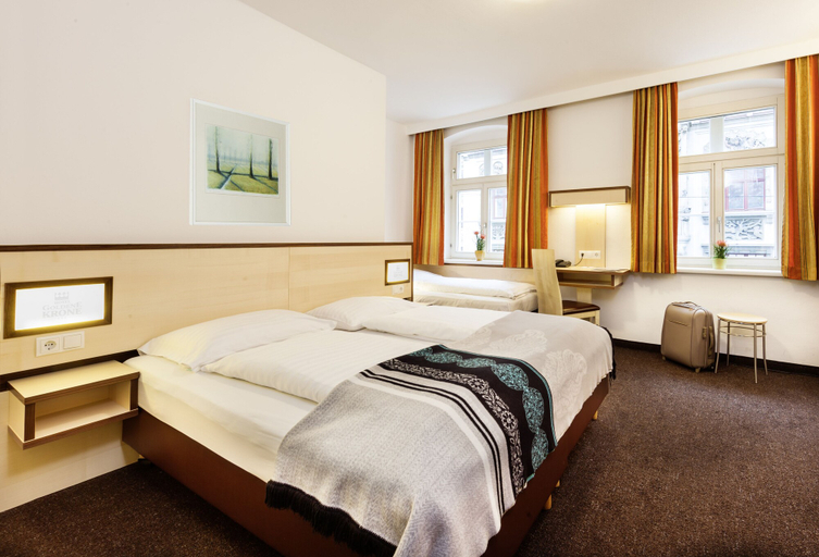 Bedroom 5, Hotel Goldene Krone, Innsbruck