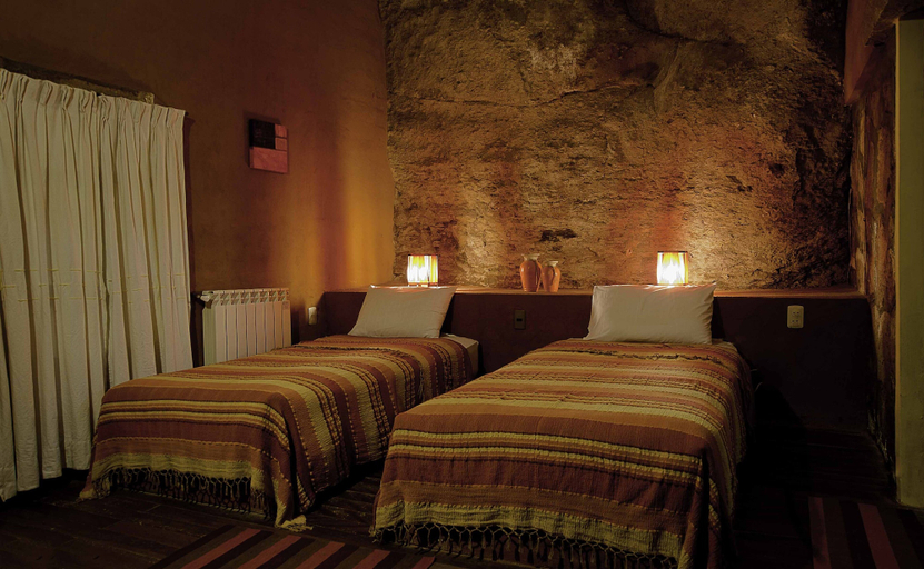 Bedroom 4, Hotel Mallku Cueva, Nor Lípez