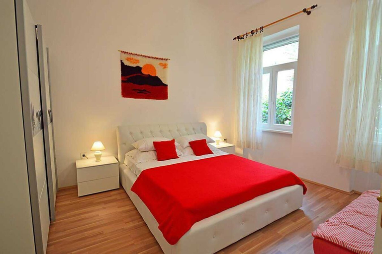 Bedroom 2, Comfort apartment Rajan for 5 in Rabac, Labin