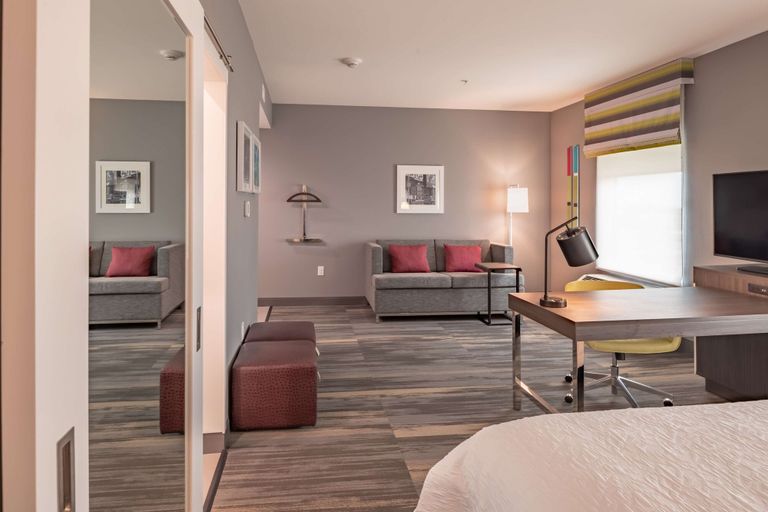 Bedroom 3, Hampton Inn & Suites Dallas/Plano Central, Collin