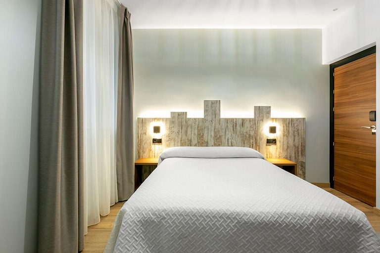 Bedroom 2, Hostal Antón Martín, Madrid