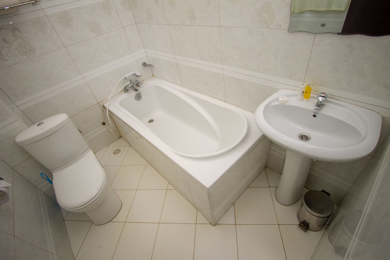 Bathroom 4, Grand Global Hotel, Kampala
