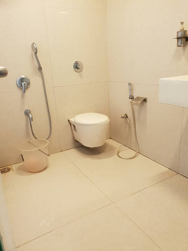 Bathroom 3, Hotel Milan International, Mumbai Suburban