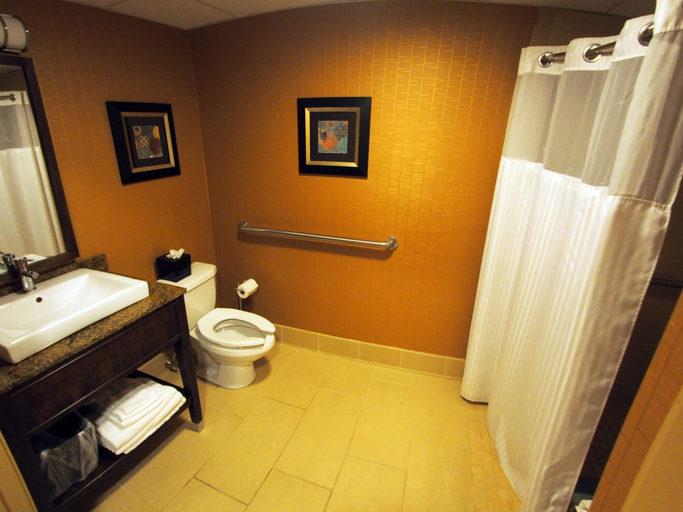 Bathroom 4, Evergreen Resort, Wexford