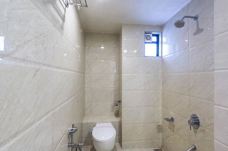 Bathroom 4, Hotel Marigold, Vadodara