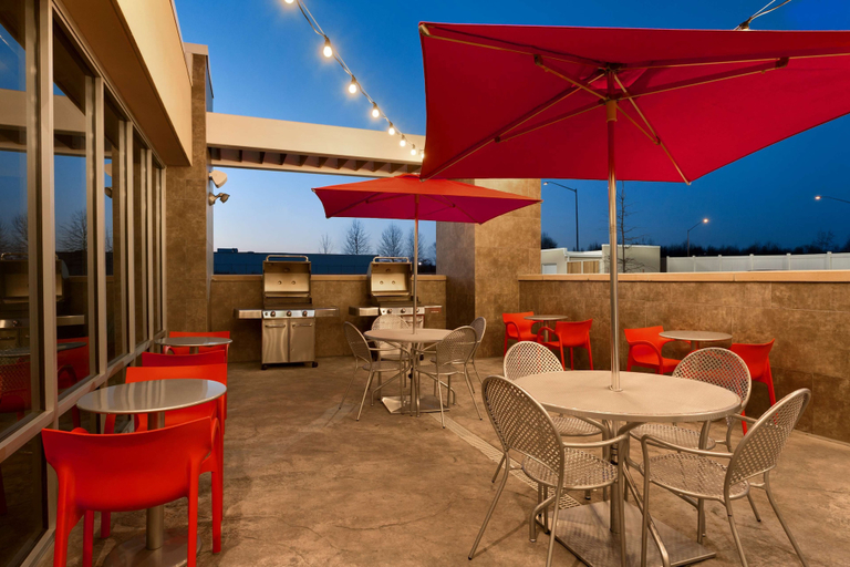 Food & Drinks 5, Home2 Suites by Hilton Baltimore / Aberdeen, MD, Harford