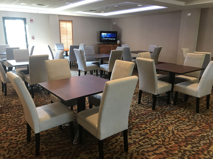 Food & Drinks 5, Wingate by Wyndham Augusta/Fort Eisenhower, Richmond