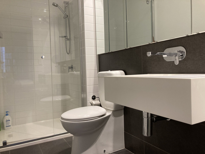 Bathroom 5, Rose Lane Serviced Apartment, Melbourne